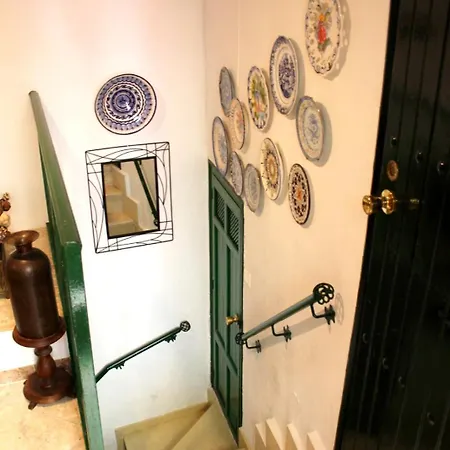 Typical Andalusian House In The Center Of / Casa Tipica Andaluza En El Centro De Ronda. * Ronda